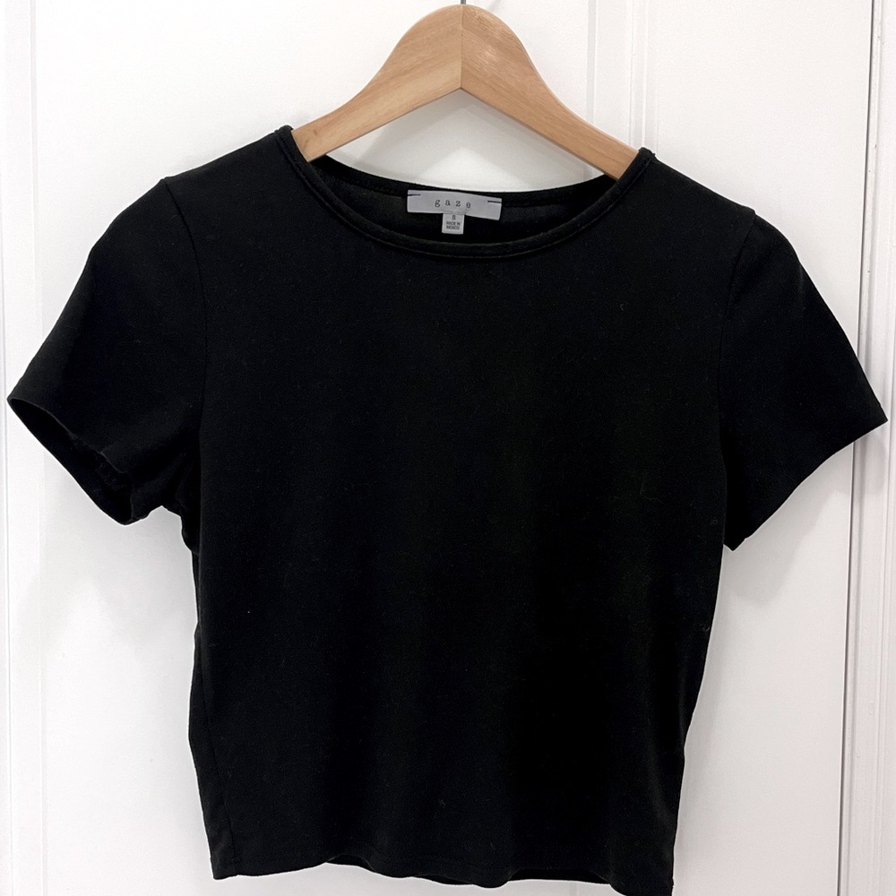 💌🖤 FWP Gaze Black Tee